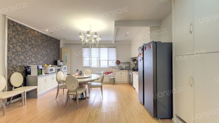 长虹村财税大楼二手房实景图