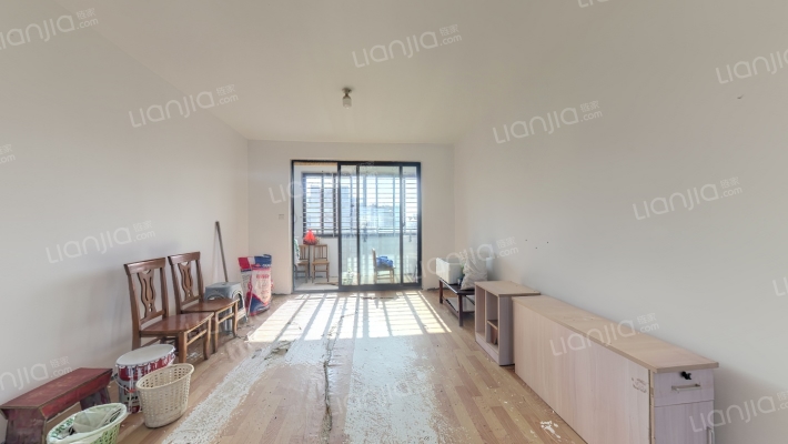 尚水湖畔淼园二手房实景图