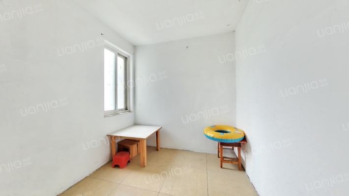 青山溪语花园二手房实景图