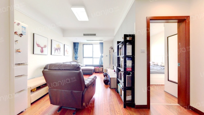 中铁城锦南汇二手房实景图