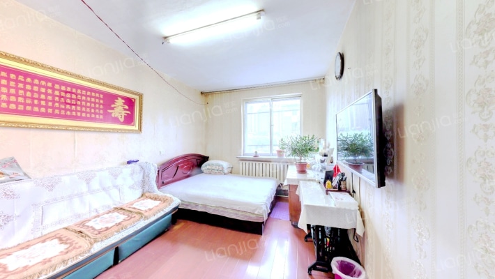 卫士社区二手房实景图