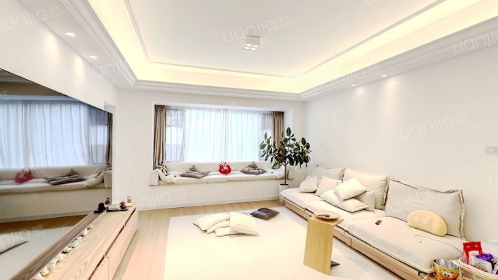 招商海公馆二手房实景图