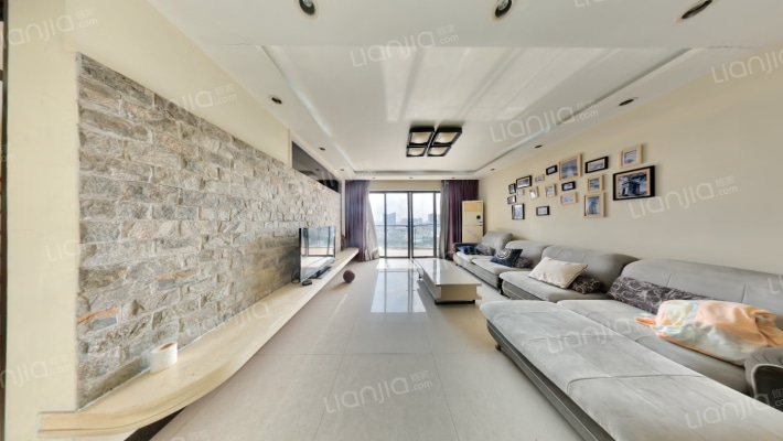 美的·简岸二手房实景图