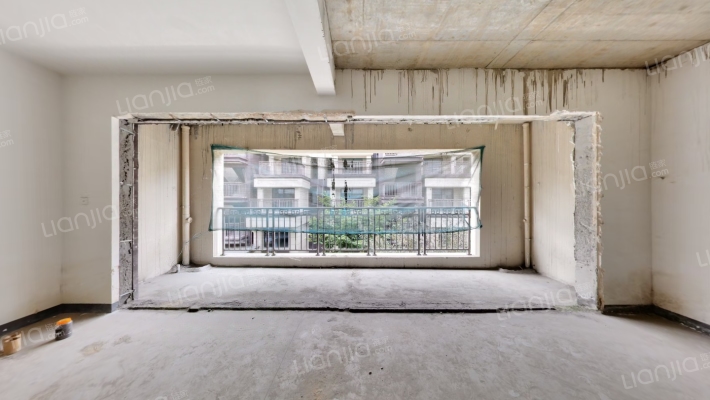 建发御珑湾二手房实景图