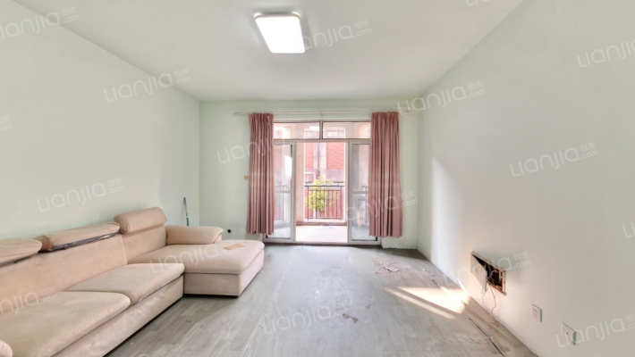 绿地21城D区二手房实景图