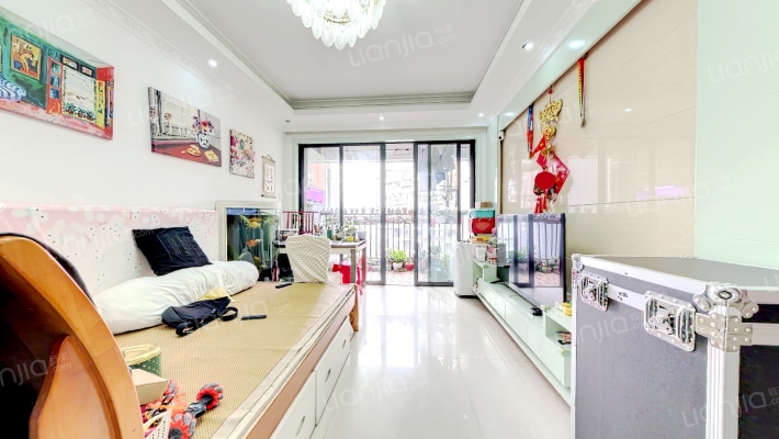 东港印象B区二手房实景图