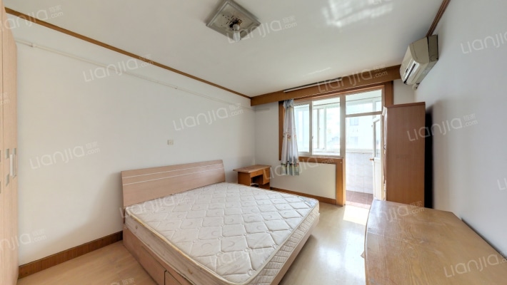 兴银花园二手房实景图