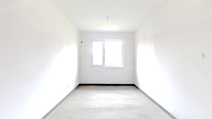 大爱城二期二手房实景图