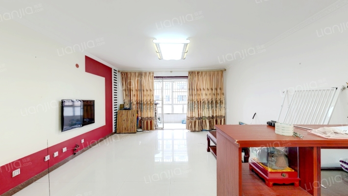 世嘉铭园中行小区二手房实景图