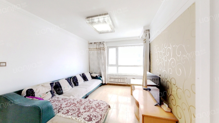 沈铁火车头佳园二手房实景图