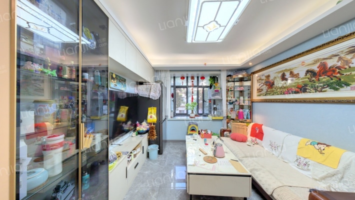 城关卫生健康局（陇西路）二手房实景图