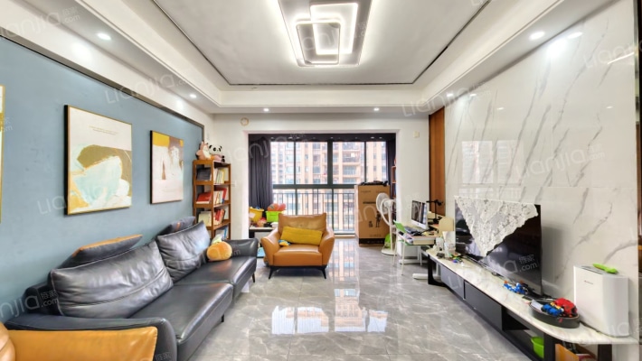 中澳滨河湾五六期二手房实景图