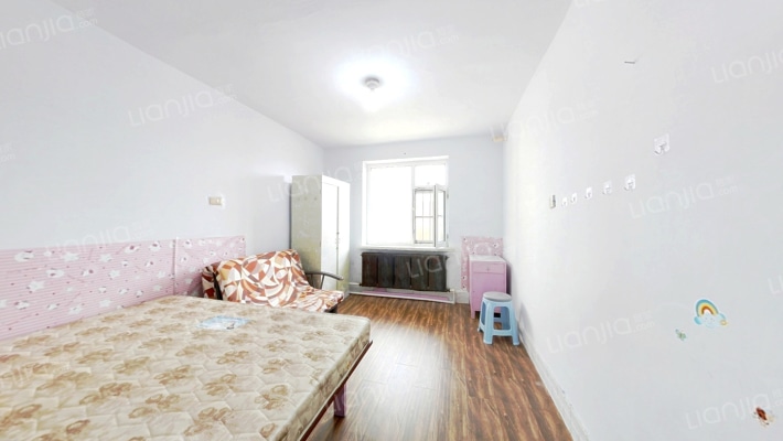 长春大学家属区二手房实景图