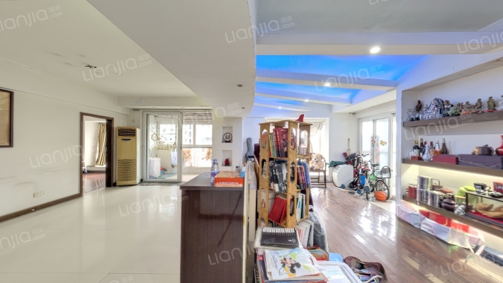 蓝色快线二手房实景图