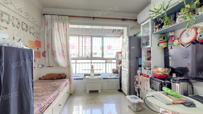 丽乐美居二手房实景图