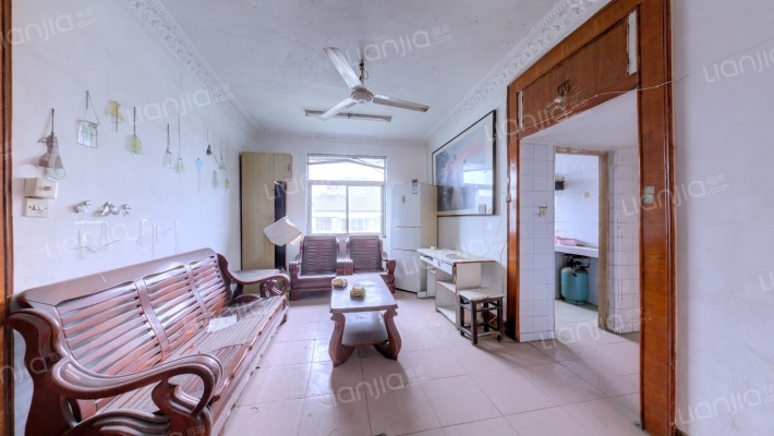 医苑小区二手房实景图