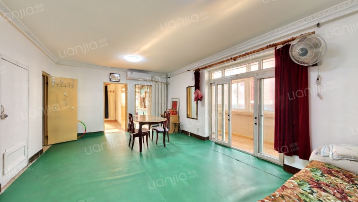 和平街西苑二手房实景图