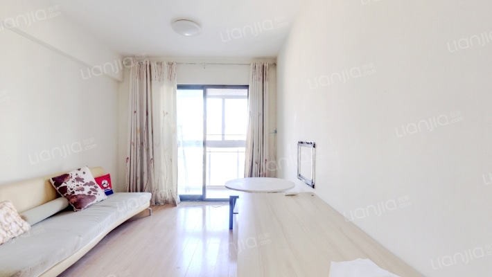 泰然南湖玫瑰湾二期二手房实景图