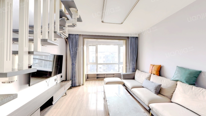 中央大学城二手房实景图