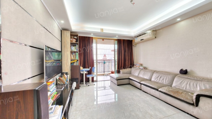 东逸湾花园二手房实景图