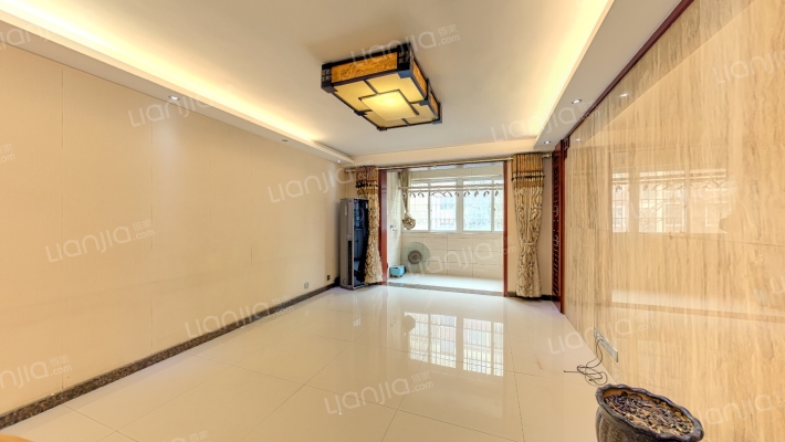 领秀城南区二手房实景图