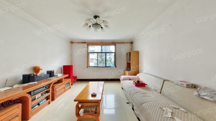 亚龙小区东区二手房实景图