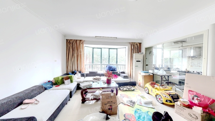 荣欣家园二手房实景图