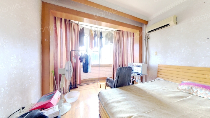 怡景公寓二手房实景图