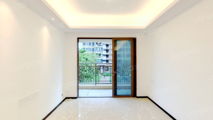 龙光玖龙府二手房实景图