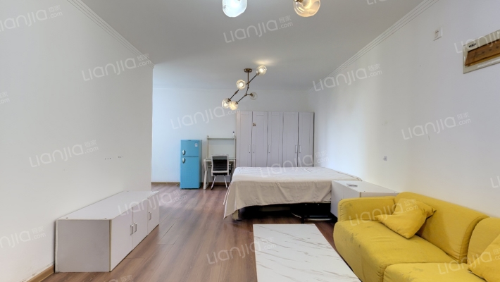 金孚大厦二手房实景图