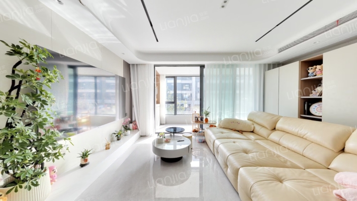 万科官山望二手房实景图