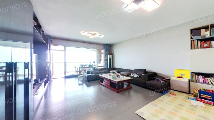 龙洲湾花园二手房实景图