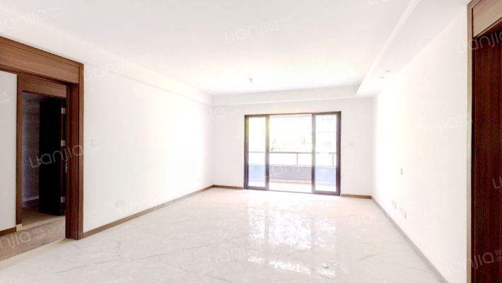 新城和樾二手房实景图