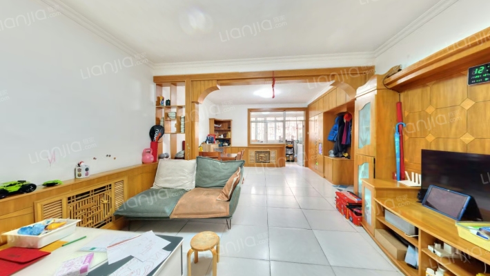 华信西区二手房实景图