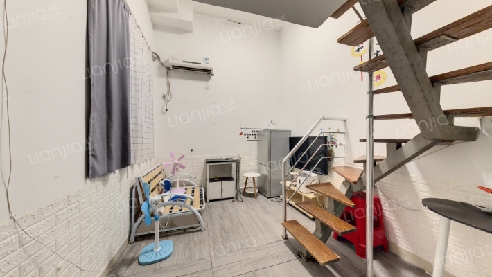 天骋康都二手房实景图