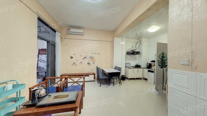 昊壮·南湖西岸二手房实景图