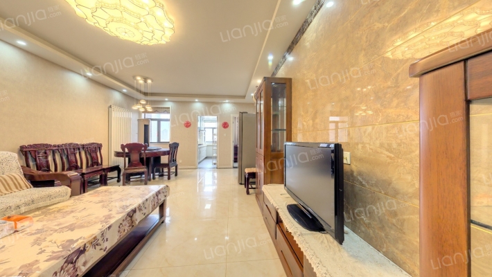 五龙世纪苑二手房实景图