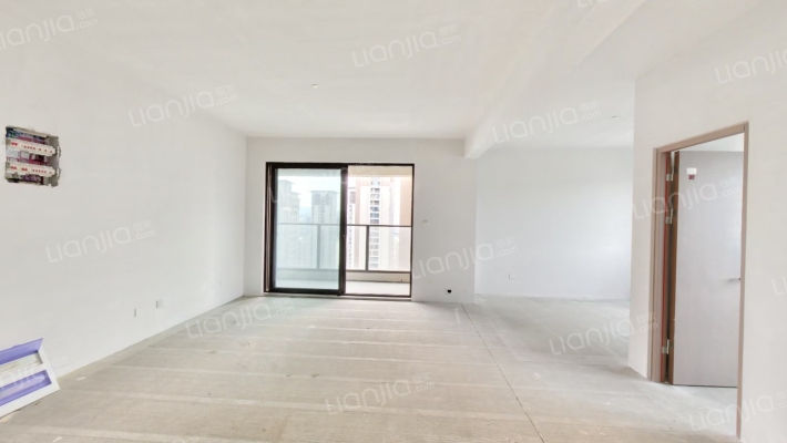 红旗府二手房实景图