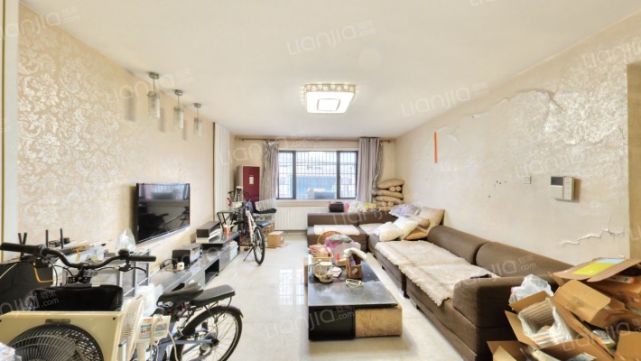 香溢豪庭二手房实景图