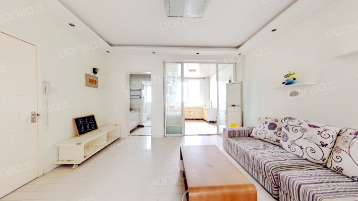 怡新苑二手房实景图