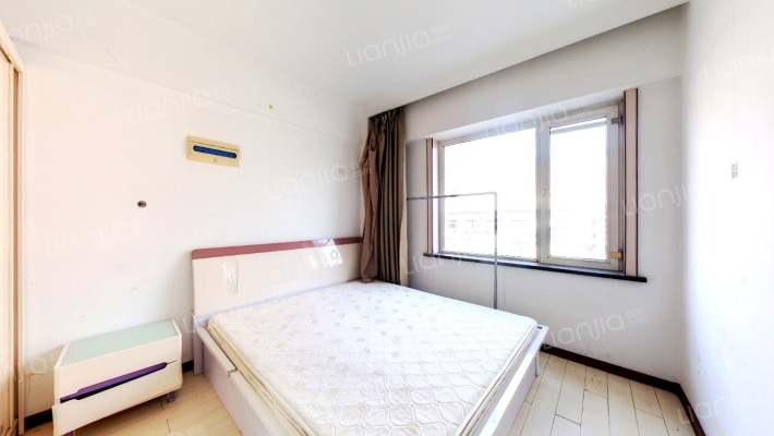 青松北里二手房实景图