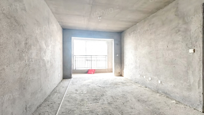 睿智城2号院二手房实景图