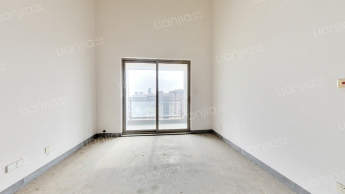 世茂·玉珑花园二手房实景图