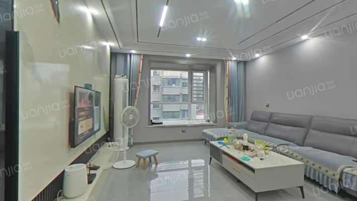 名仕达五期二手房实景图