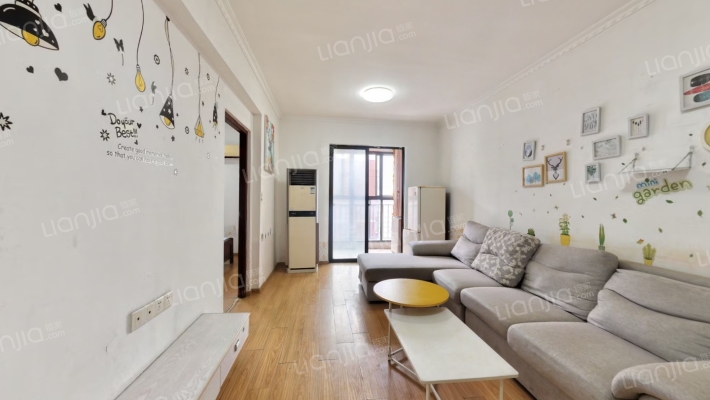 欢乐星城二手房实景图