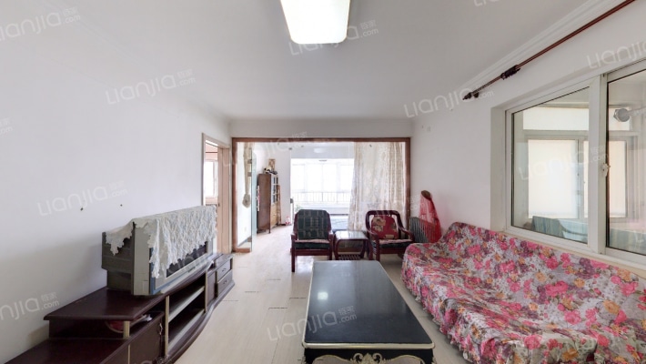 南河嘉园二手房实景图