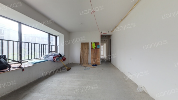 电建地产泷悦华府二手房实景图