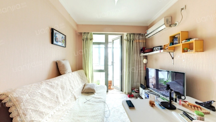 大连天地悦翠台二期二手房实景图