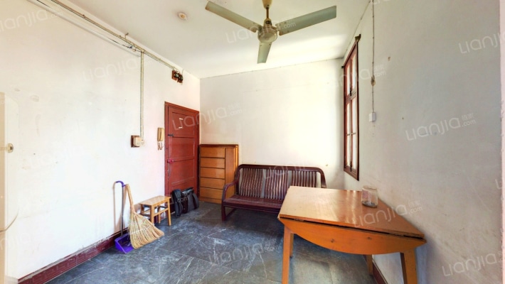 桥机新村二手房实景图