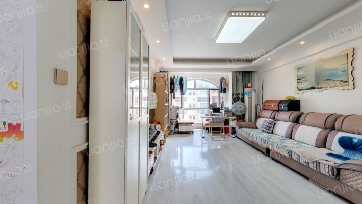 伊电林溪花园二手房实景图